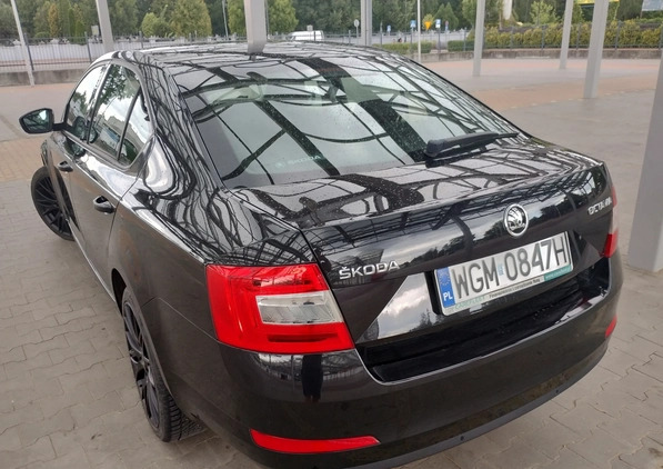 Skoda Octavia cena 55000 przebieg: 100500, rok produkcji 2016 z Dębno małe 211